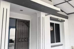 DIJUAL RUMAH 2 LANTAI DI DAAN MOGOT BARU, JAKARTA BARAT
