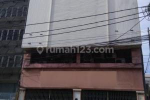 Disewakan Ruko Gandeng di Jl. KH Hasyim Ashari, Petojo Utara, Gambir, Jakarta Pusat