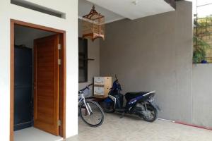 Dijual dan Disewa Rumah Taman Kopo Indah 1 