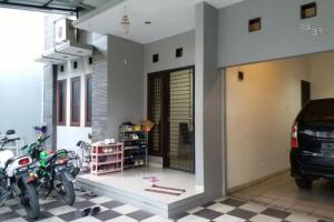 Dijual Rumah Taman Kopo Indah 3