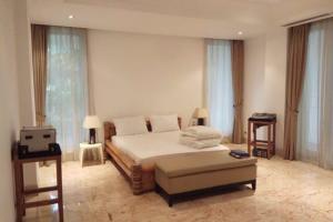 For Sale The Dharmawangsa Residence Luxurious 5-star  In South Jakarta