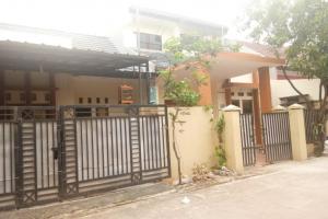 Rumah Second Dijual Luas dan Strategis Dalam Cluster di Kranggan Bekasi