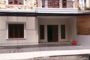 Rumah Baru 2 LT Dijual Siap Huni dan Nyaman di Srengseng Sawah Jagakarsa