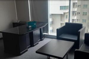 Sewa  office space  siap pakai , furnished  211m2  di Dipo Tower 
